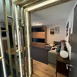 Cosy For 4 Near Lift, Cretes B24 Апартаменты Ле-Коллон