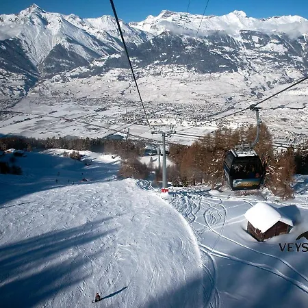 Cosy For 4 Near Lift, Cretes B24 Daire