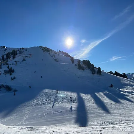 Cosy For 4 Near Lift, Cretes B24 Апартаменты *