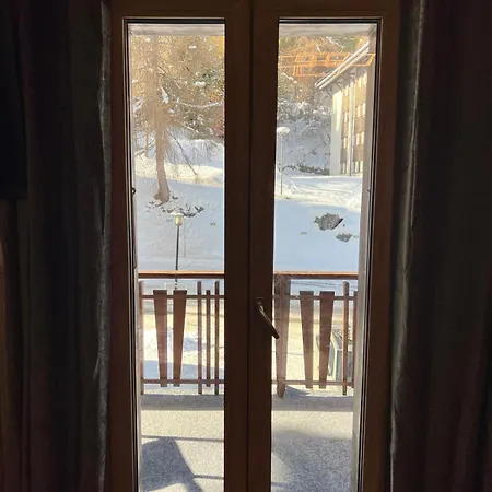 아파트 Cosy For 4 Near Lift, Cretes B24 *